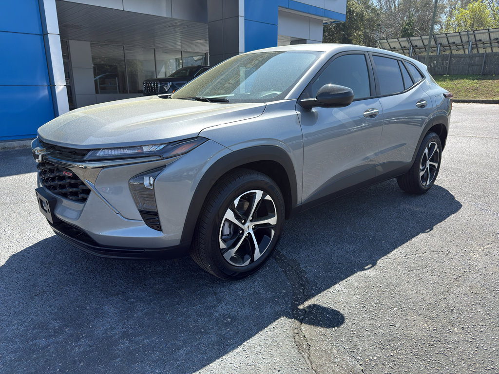New 2026 Chevrolet Trax RS w/ Sunroof Package