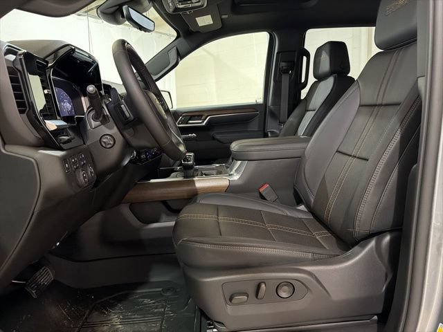 New 2026 Chevrolet Silverado 1500 High Country w/ High Country Premium Package AWD/4WD image 11