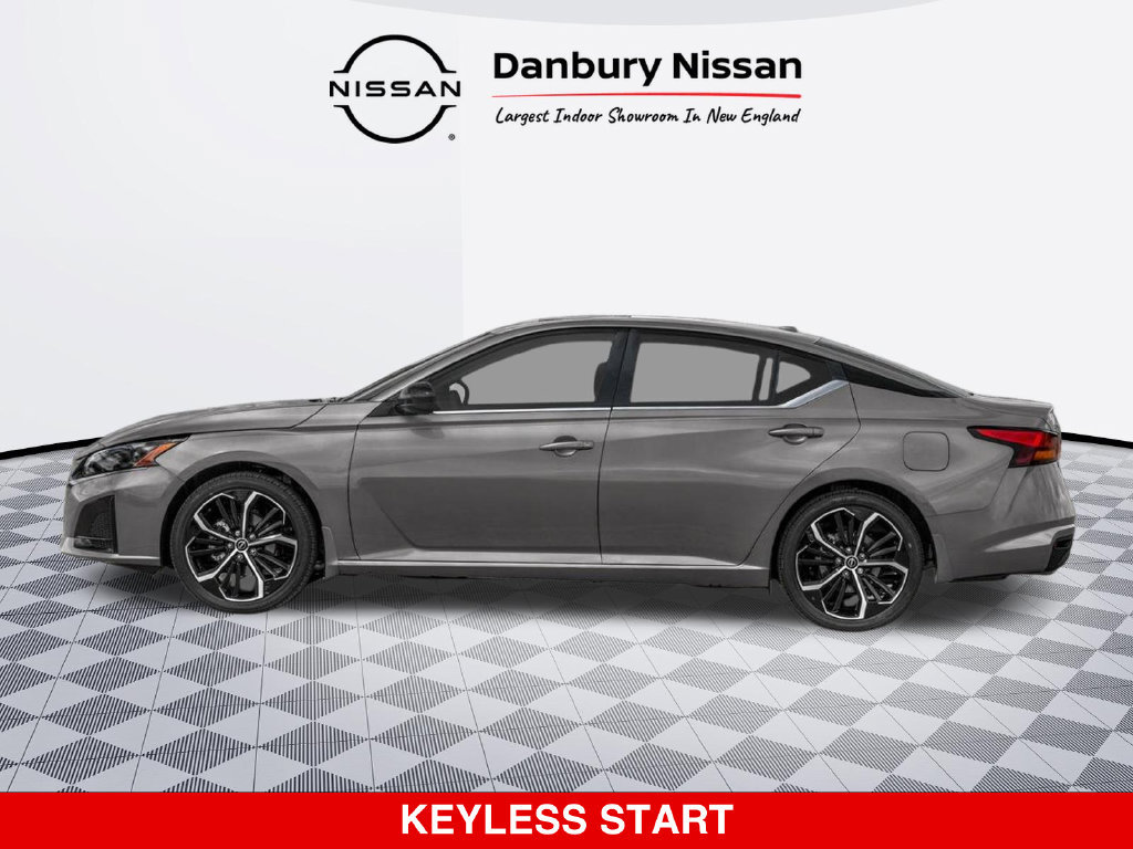 New 2026 Nissan Altima 2.5 SR AWD/4WD image 3