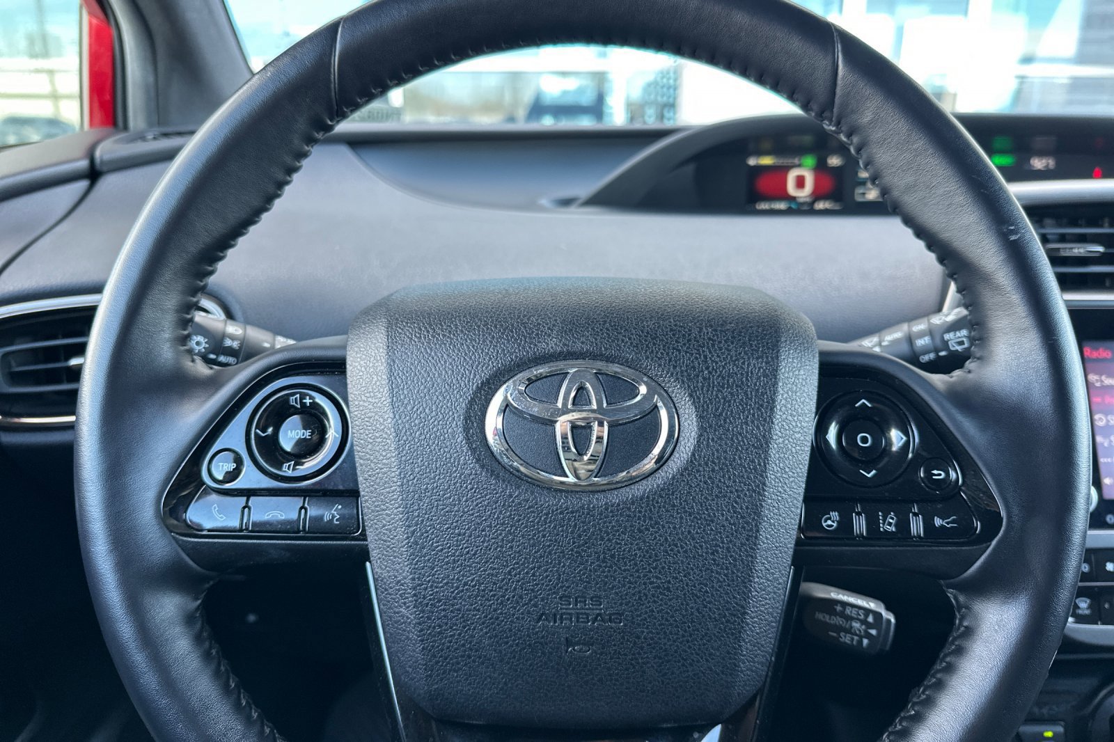 Certified 2021 Toyota Prius L Eco image 22