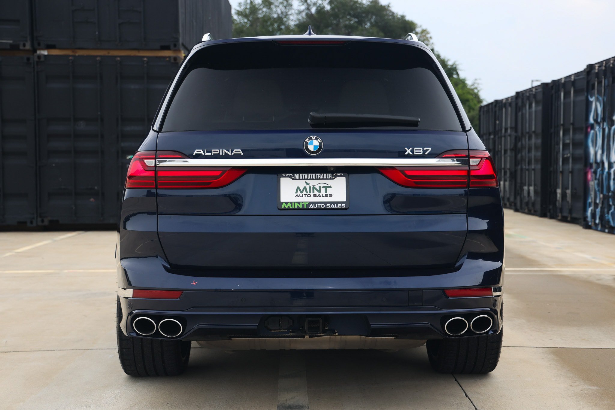 Used 2021 BMW ALPINA XB7 AWD/4WD image 11