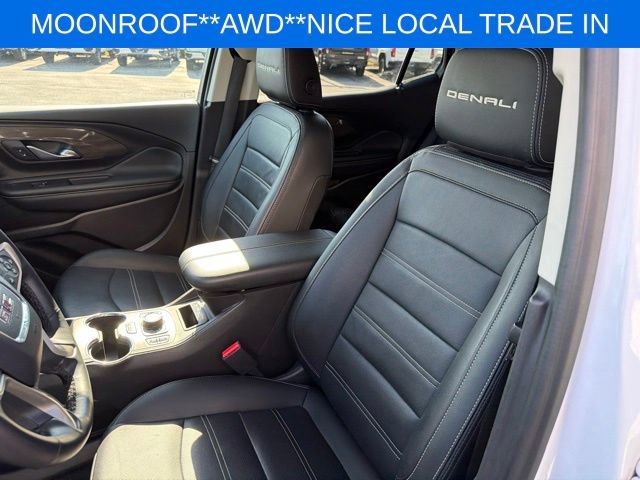 Used 2024 GMC Terrain Denali w/ Denali Premium Package AWD/4WD image 16