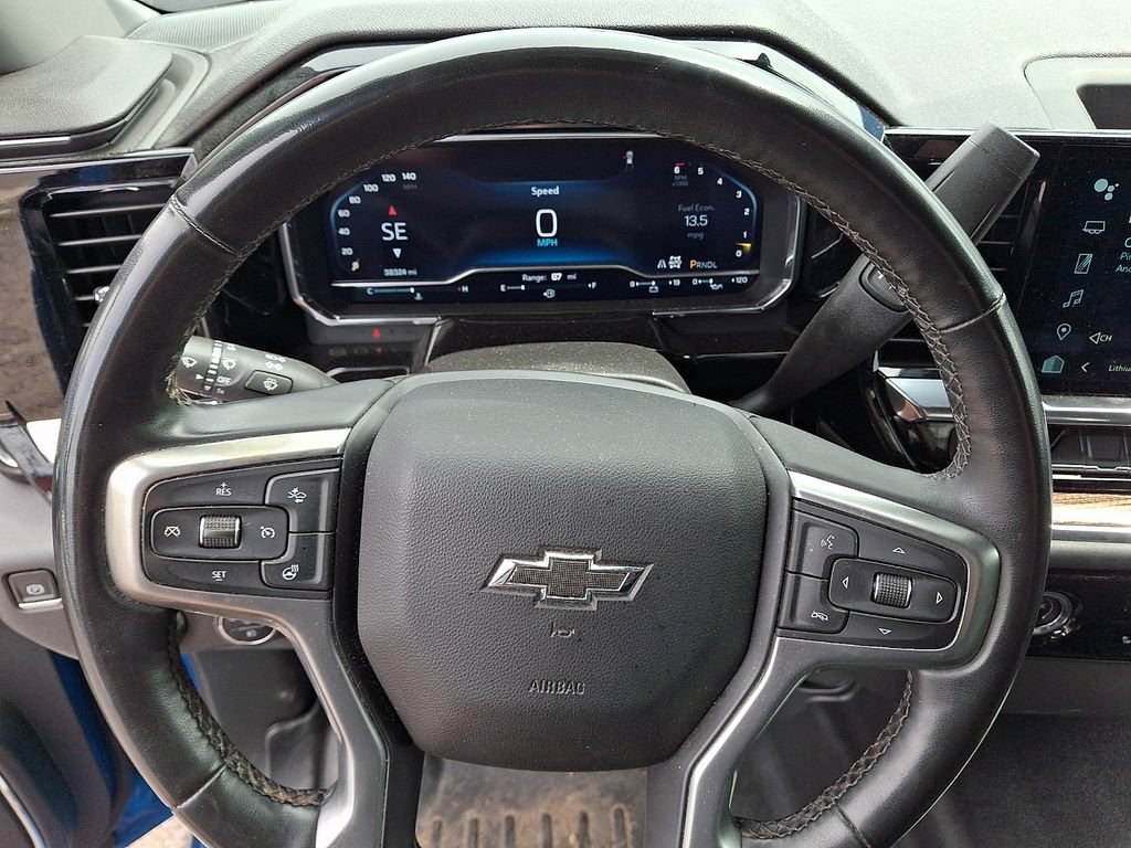 Used 2023 Chevrolet Silverado 1500 RST w/ Z71 Off-Road Package AWD/4WD image 25