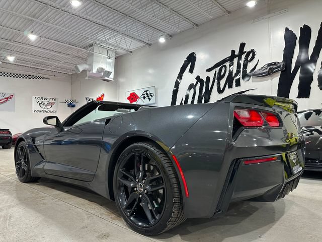 Used 2017 Chevrolet Corvette Stingray Convertible w/ Z51 1L RWD image 3