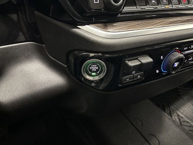 Used 2023 Chevrolet Silverado 1500 RST image 46