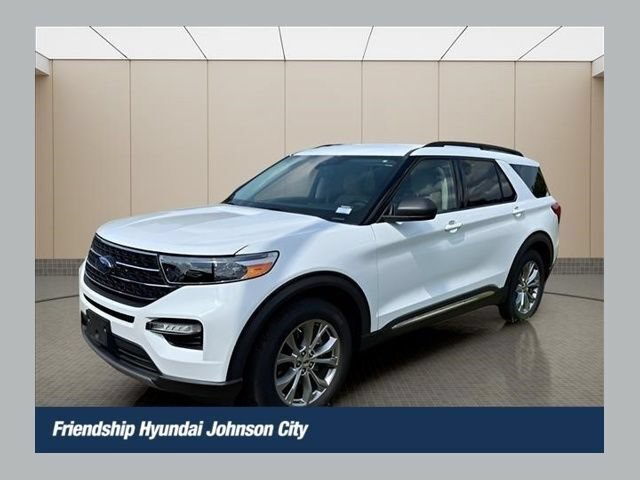 Used 2020 Ford Explorer XLT w/ Equipment Group 202A AWD/4WD image 1