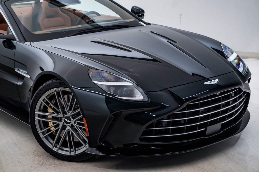 New 2026 Aston Martin V8 Vantage Roadster image 4