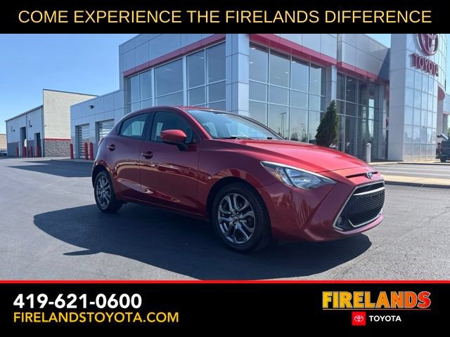 Used 2020 Toyota Yaris LE FWD image 1