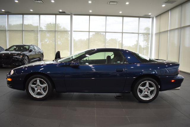 Used 2002 Chevrolet Camaro LT w/ Preferred Equipment Group 1 RWD image 4