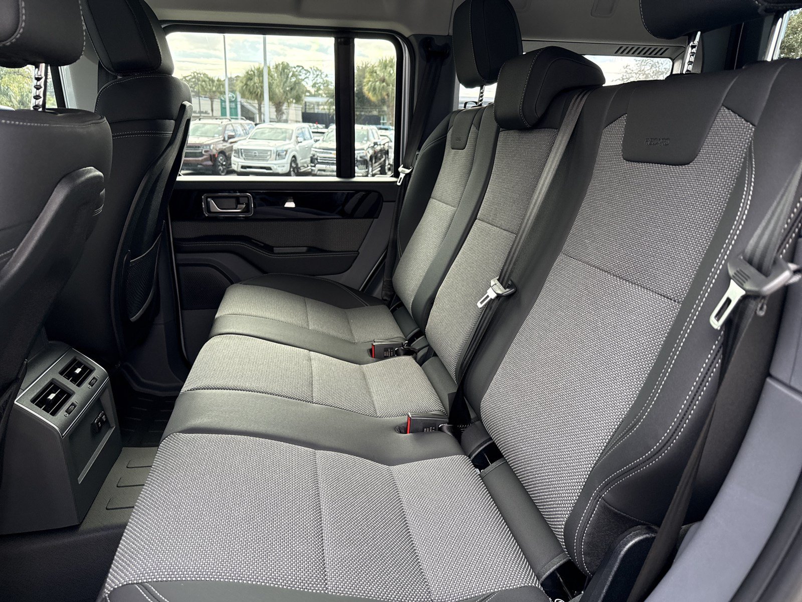 Used 2026 INEOS Grenadier Station Wagon AWD/4WD image 23