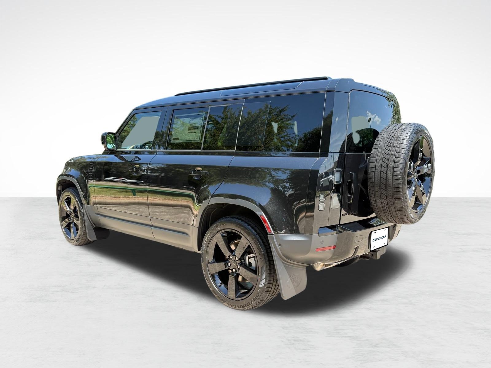New 2026 Land Rover Defender 110 S AWD/4WD image 3