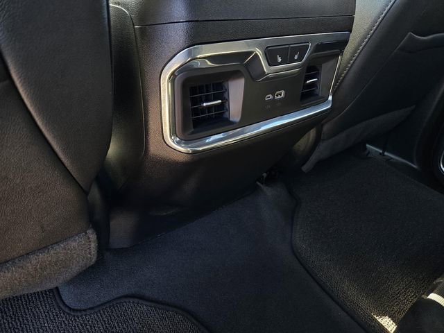 Used 2024 Chevrolet Silverado 2500 High Country w/ High Country Premium Package image 17