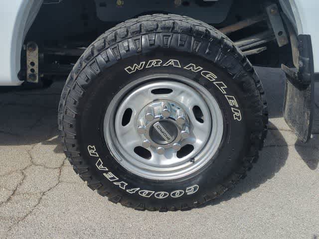 Used 2024 Ford F250 XL w/ XL Off-Road Package image 14