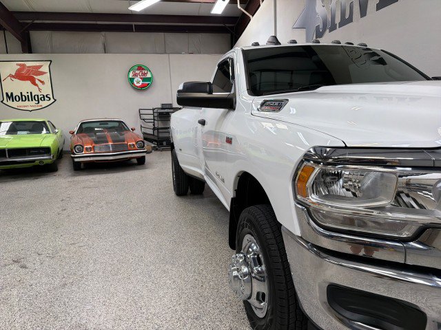 Used 2022 RAM 3500 Tradesman image 33