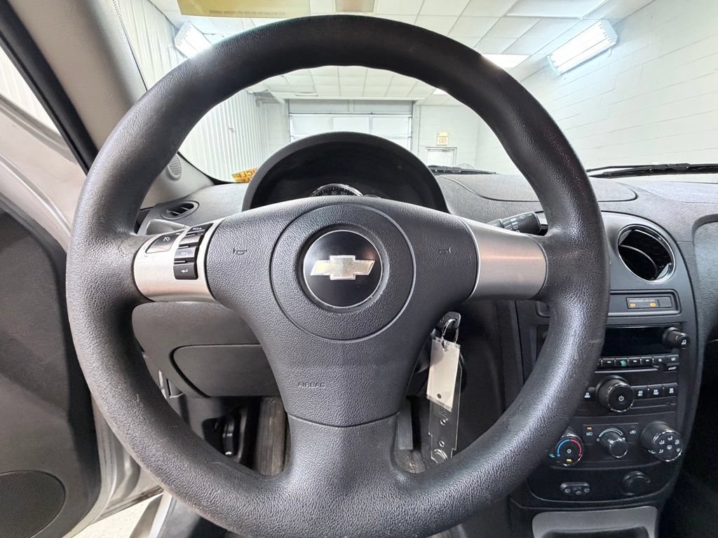 Used 2010 Chevrolet HHR LT FWD image 36