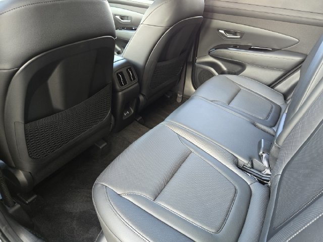 Certified 2026 Hyundai Tucson Limited AWD/4WD image 22