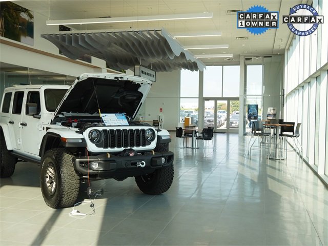 Used 2025 Toyota Sienna XSE w/ XSE Premium Package image 50