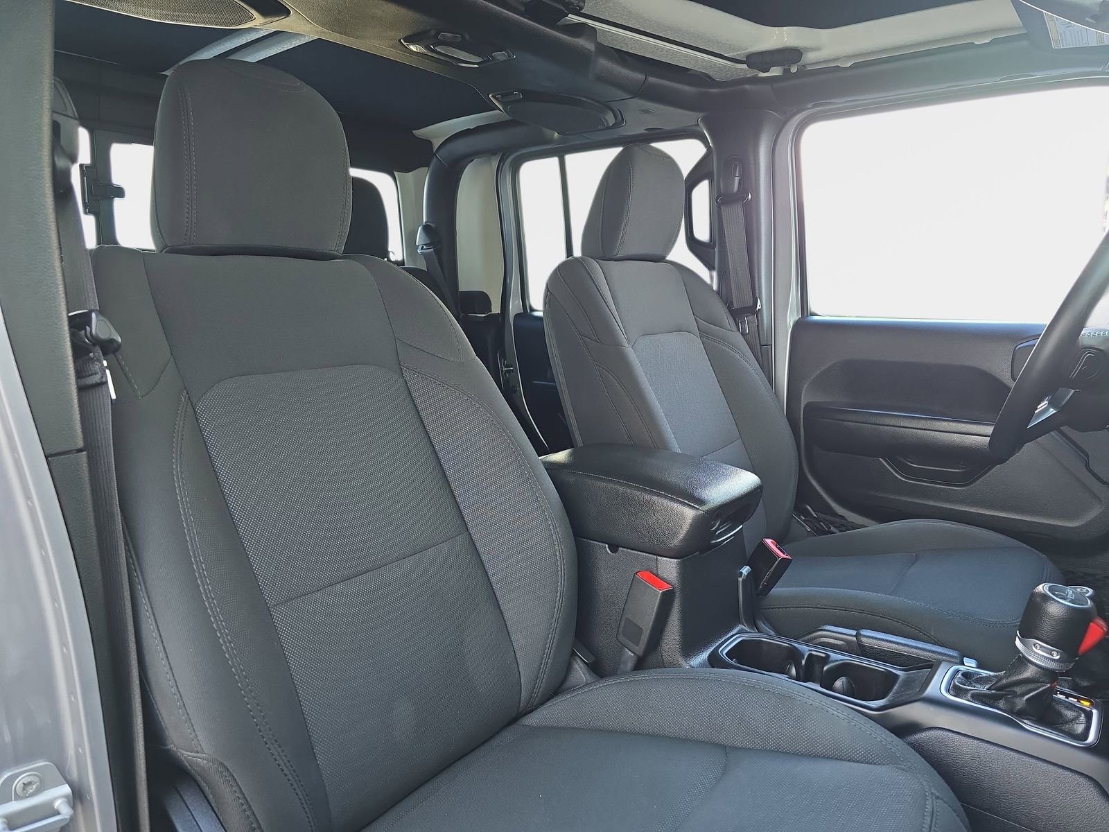 Used 2020 Jeep Gladiator Sport w/ Quick Order Package 24S image 12