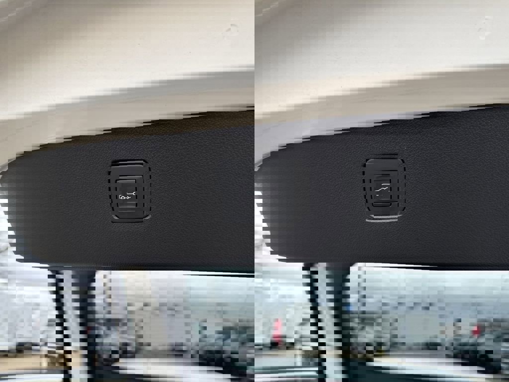 Certified 2024 Buick Envista Sport Touring w/ Convenience I Package FWD image 22