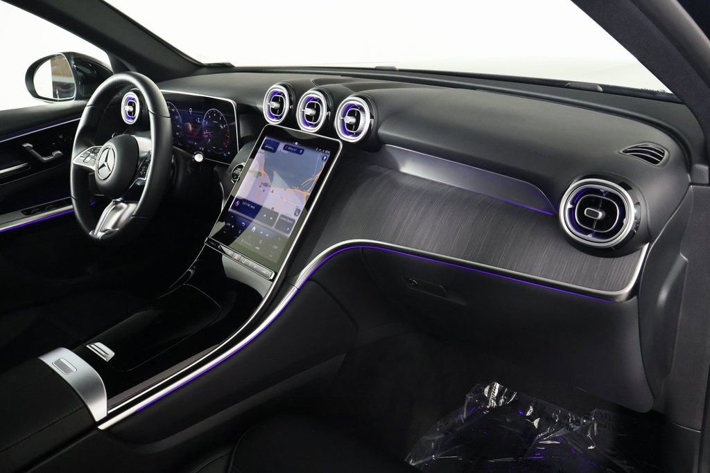 Certified 2026 Mercedes-Benz GLC 300 4MATIC image 9