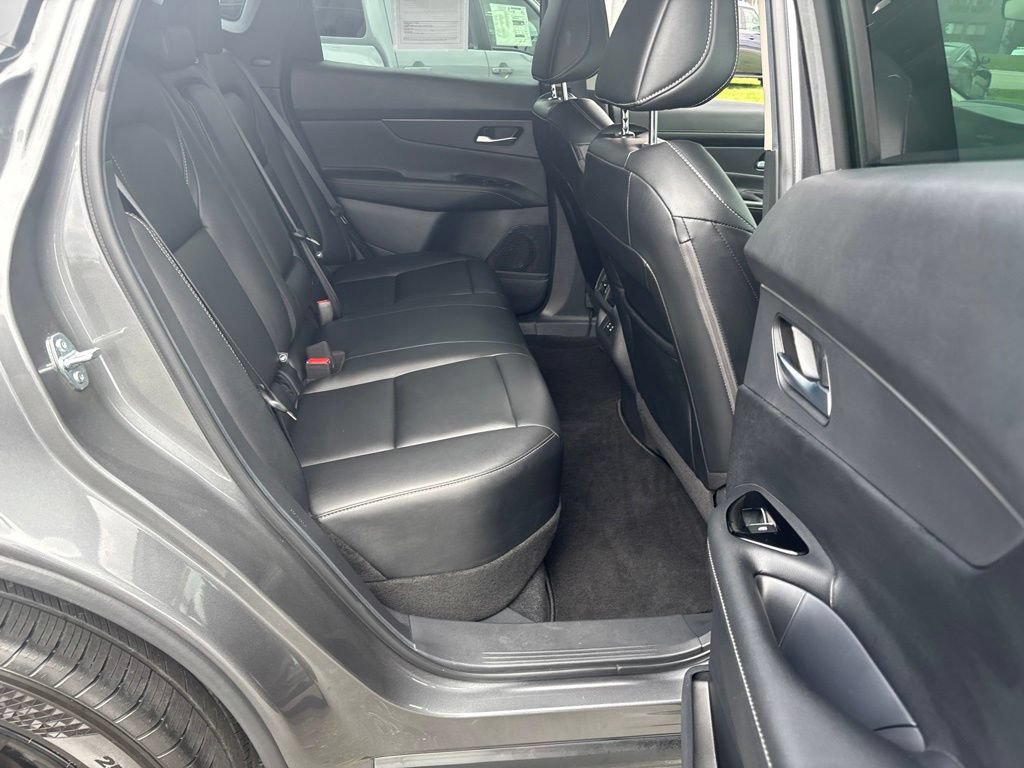 Certified 2025 Nissan Murano SV AWD/4WD image 31