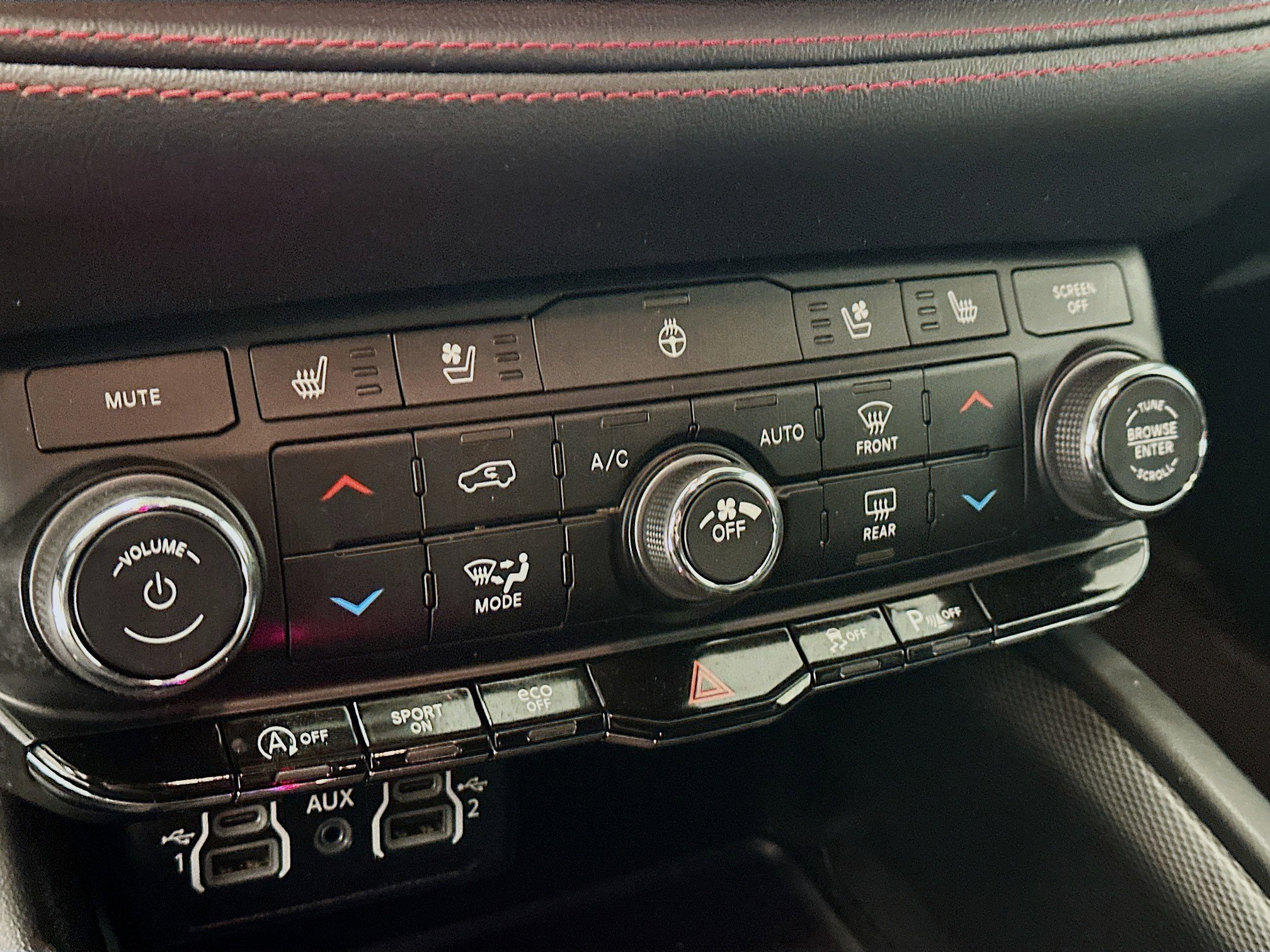 Used 2024 Dodge Durango GT image 24