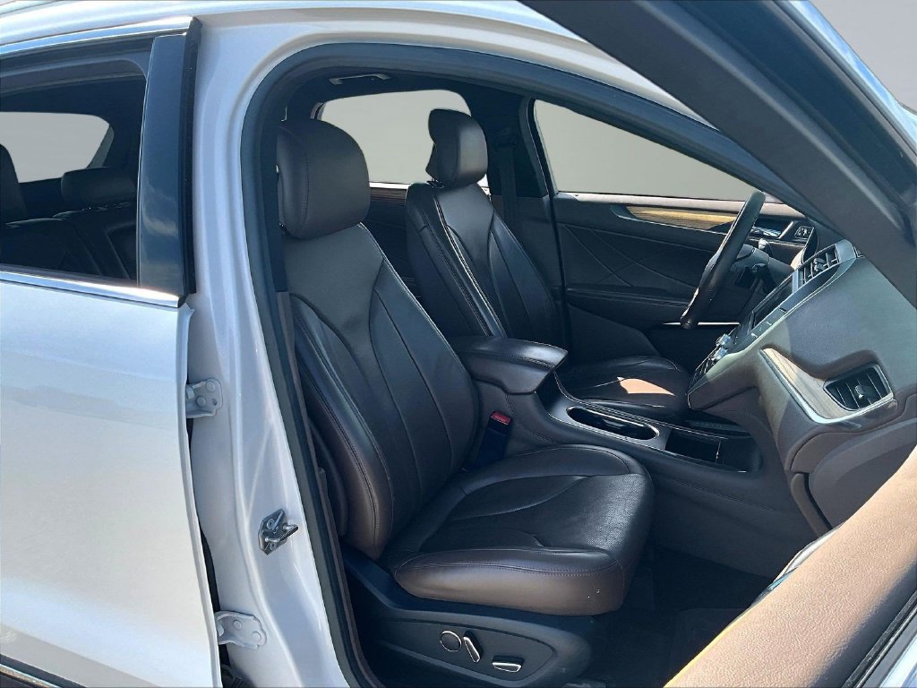 Used 2015 Lincoln MKC AWD w/ Equipment Group 102A Reserve image 32
