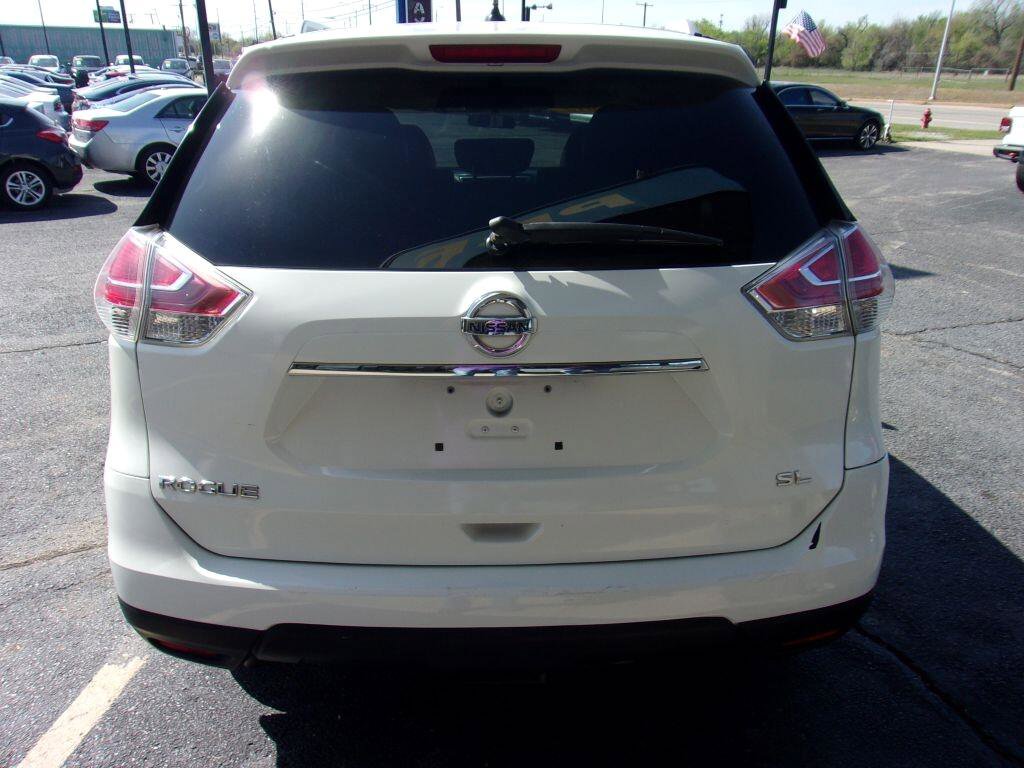 Used 2015 Nissan Rogue SL image 5