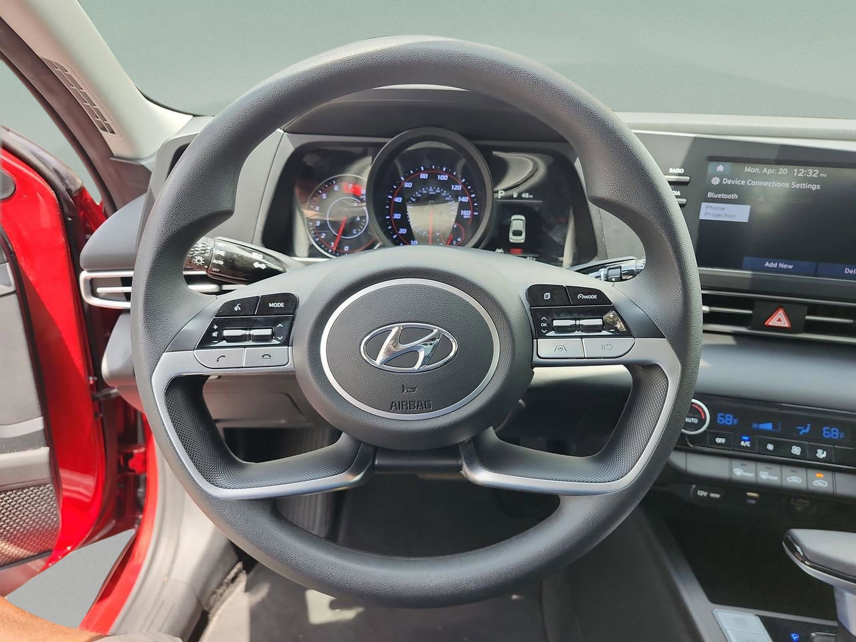 Certified 2023 Hyundai Elantra SEL FWD image 9