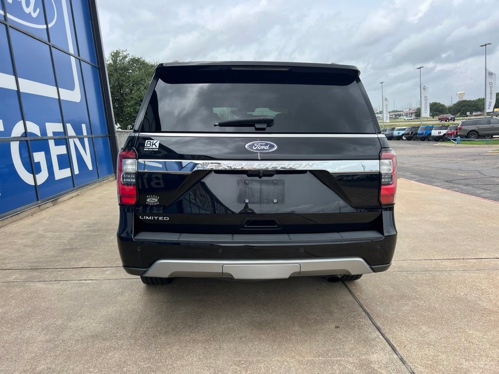 Used 2019 Ford Expedition Limited w/ Equipment Group 301A RWD image 8