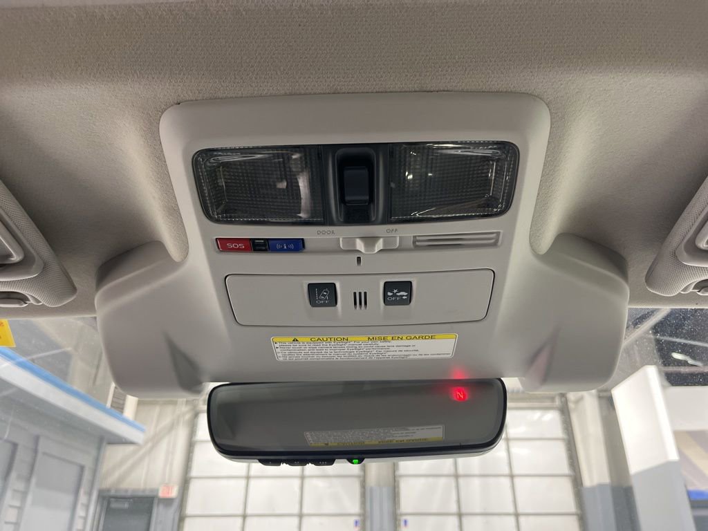 Used 2018 Subaru Forester 2.5i Touring w/ Popular Package #3B AWD/4WD image 29