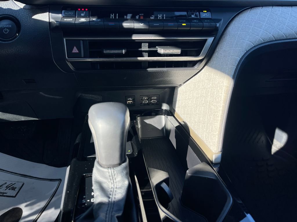 Certified 2025 Toyota Camry XLE image 20