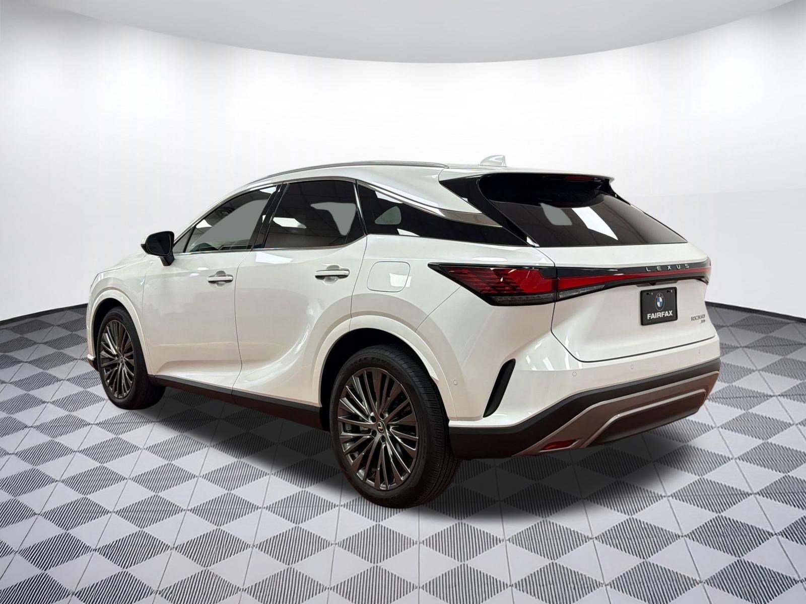 Used 2024 Lexus RX 350 AWD w/ Convenience Package image 3