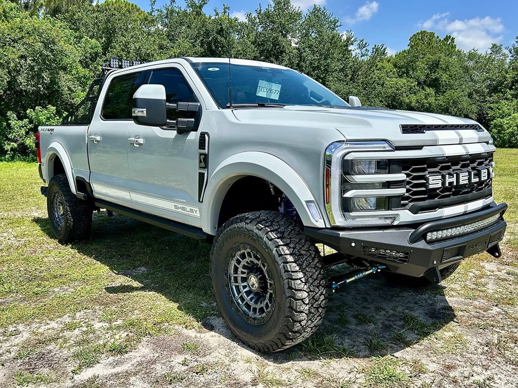 New 2026 Ford F250 Lariat w/ Black Appearance Package AWD/4WD image 3