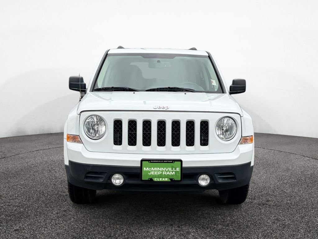 Used 2016 Jeep Patriot Sport image 8