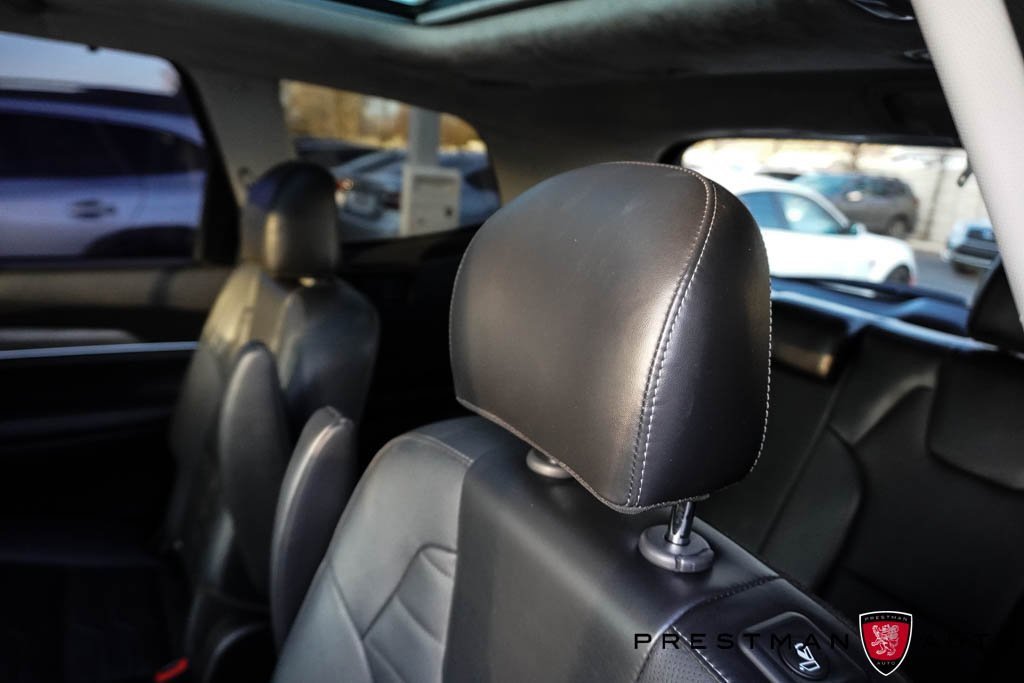 Used 2021 Kia Telluride SX w/ SX Prestige Package image 46