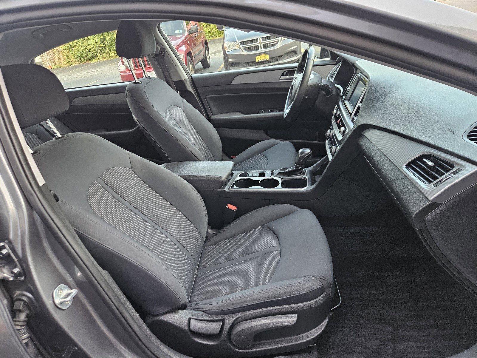 Used 2019 Hyundai Sonata SEL w/ Tech Package 02 image 25