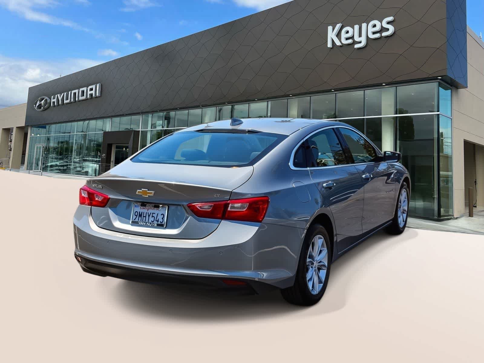 Used 2024 Chevrolet Malibu LT FWD image 4