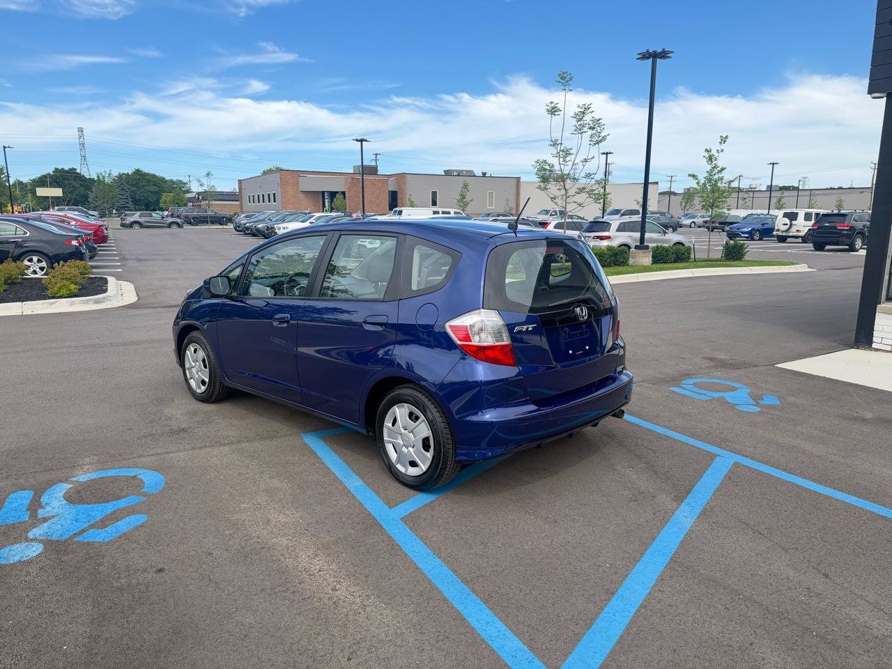 Used 2012 Honda Fit image 7