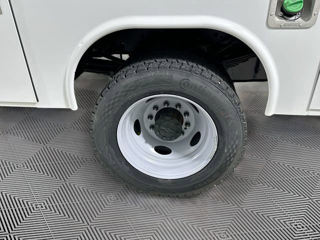 New 2026 Ford F450 XL image 16