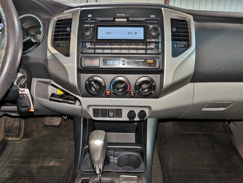 Used 2012 Toyota Tacoma 2WD Access Cab image 35