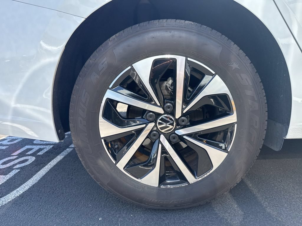 Certified 2024 Volkswagen Jetta S FWD image 13