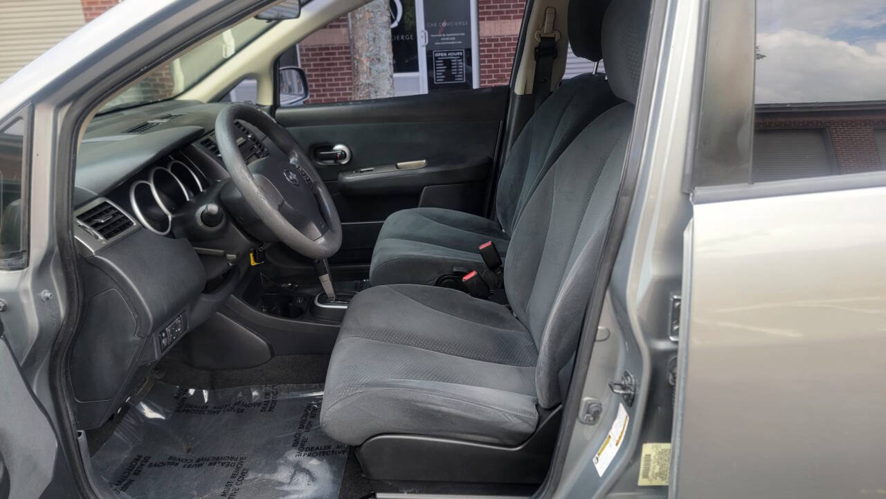 Used 2010 Nissan Versa 1.8 S w/ PWR Plus Pkg FWD image 11