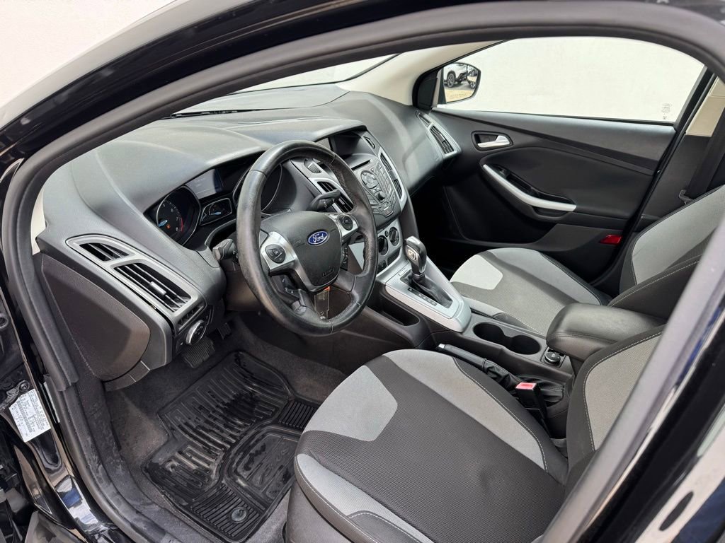 Used 2012 Ford Focus SE image 11