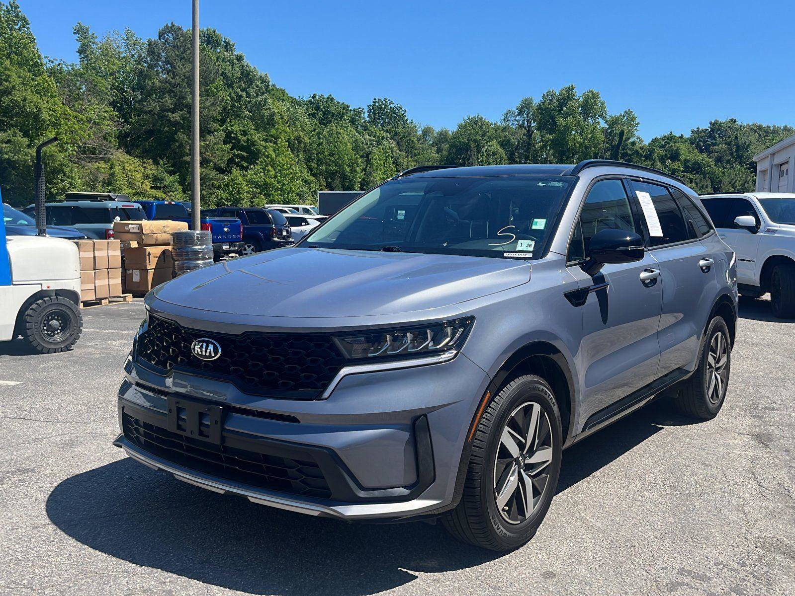 Used 2021 Kia Sorento S w/ Panoramic Sunroof Package FWD image 1