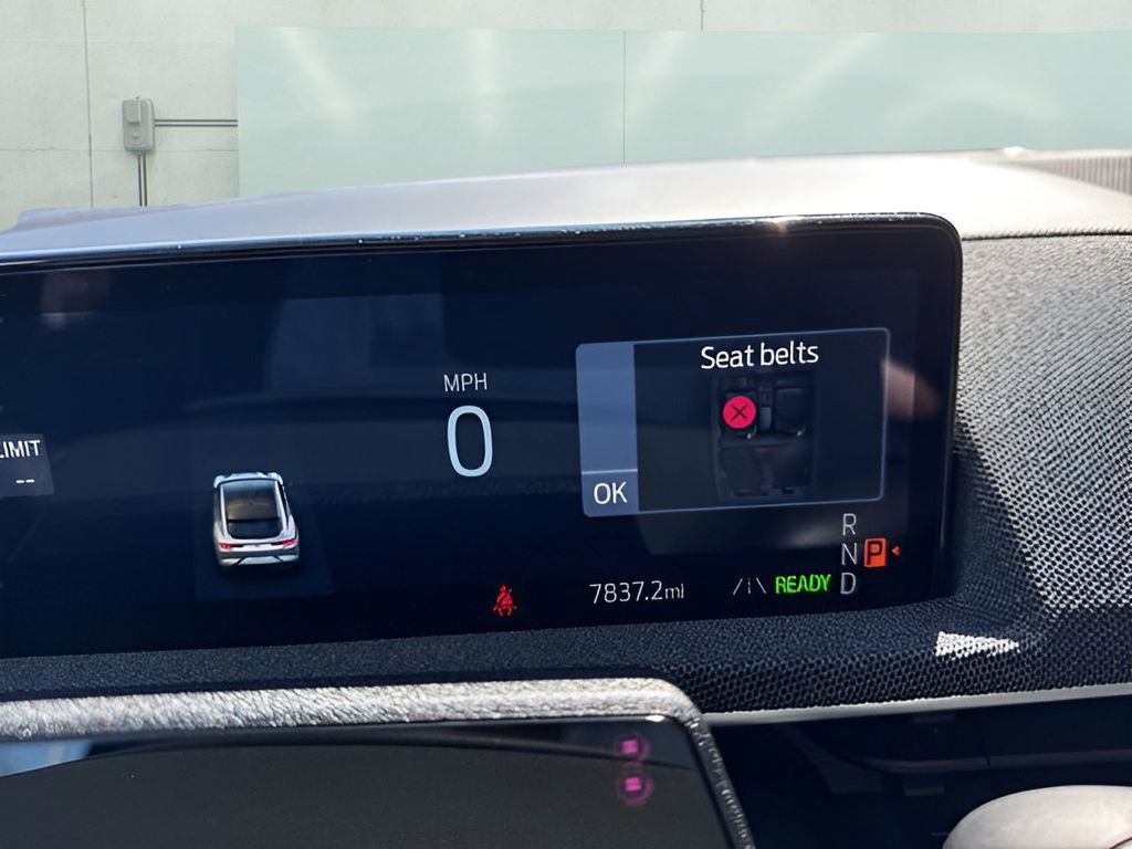 Used 2025 Ford Mustang Mach-E Premium image 12