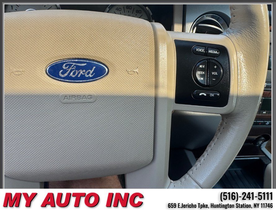 Used 2011 Ford Expedition XLT w/ 202A Rapid Spec Order Code AWD/4WD image 24