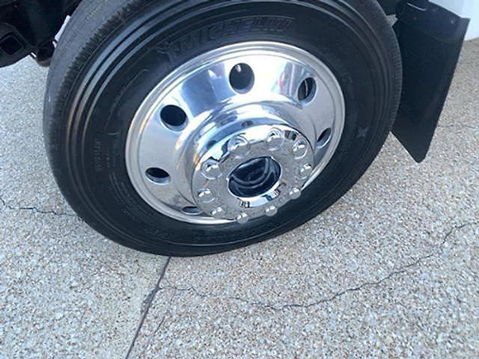 Used 2022 Ford F450 King Ranch w/ Chrome Package AWD/4WD image 5