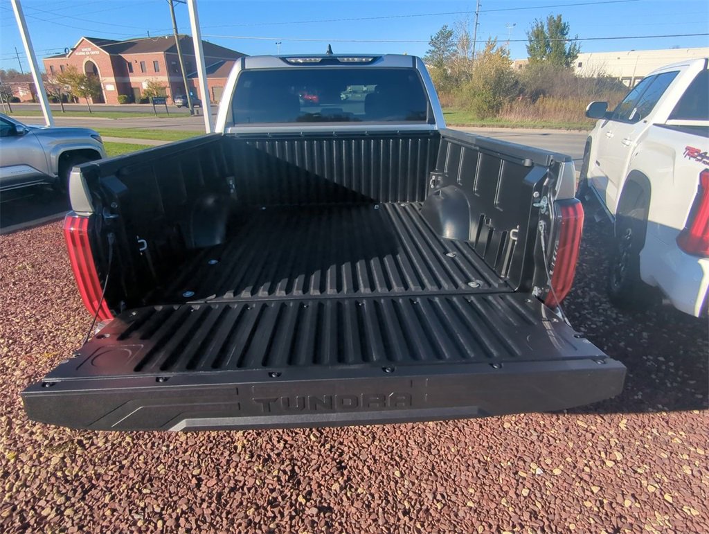 New 2026 Toyota Tundra SR image 28