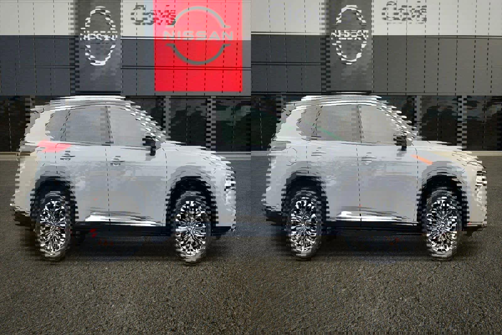 New 2026 Nissan Rogue Platinum image 9